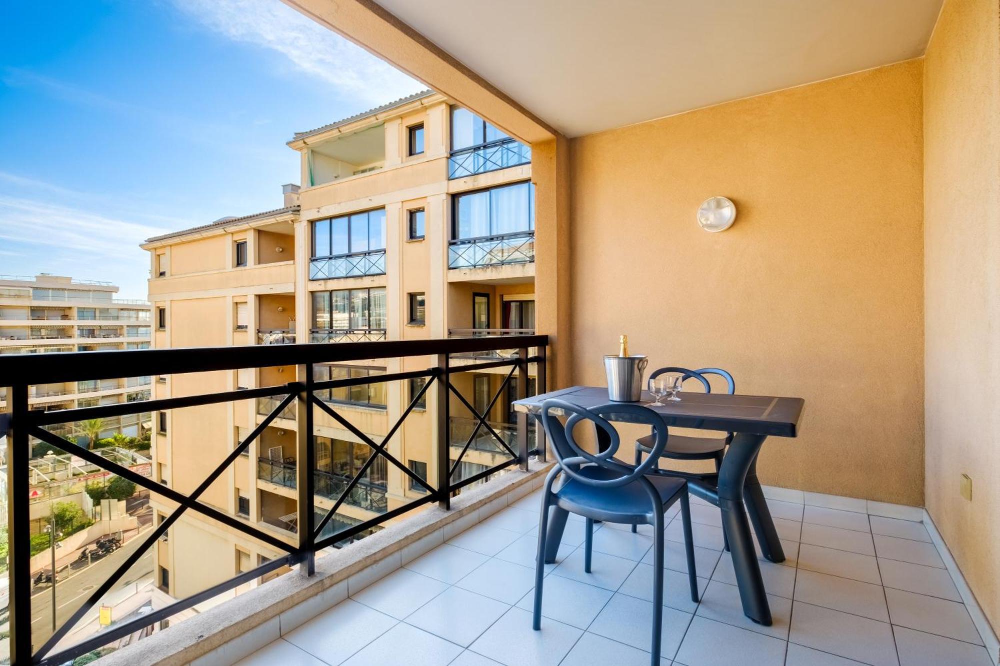 קאן Residhotel Villa Maupassant מראה חיצוני תמונה