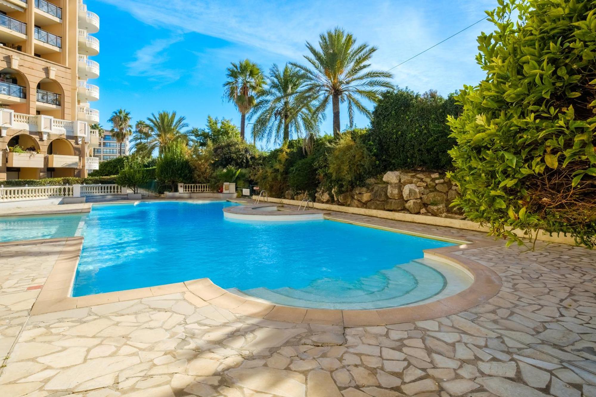 קאן Residhotel Villa Maupassant מראה חיצוני תמונה