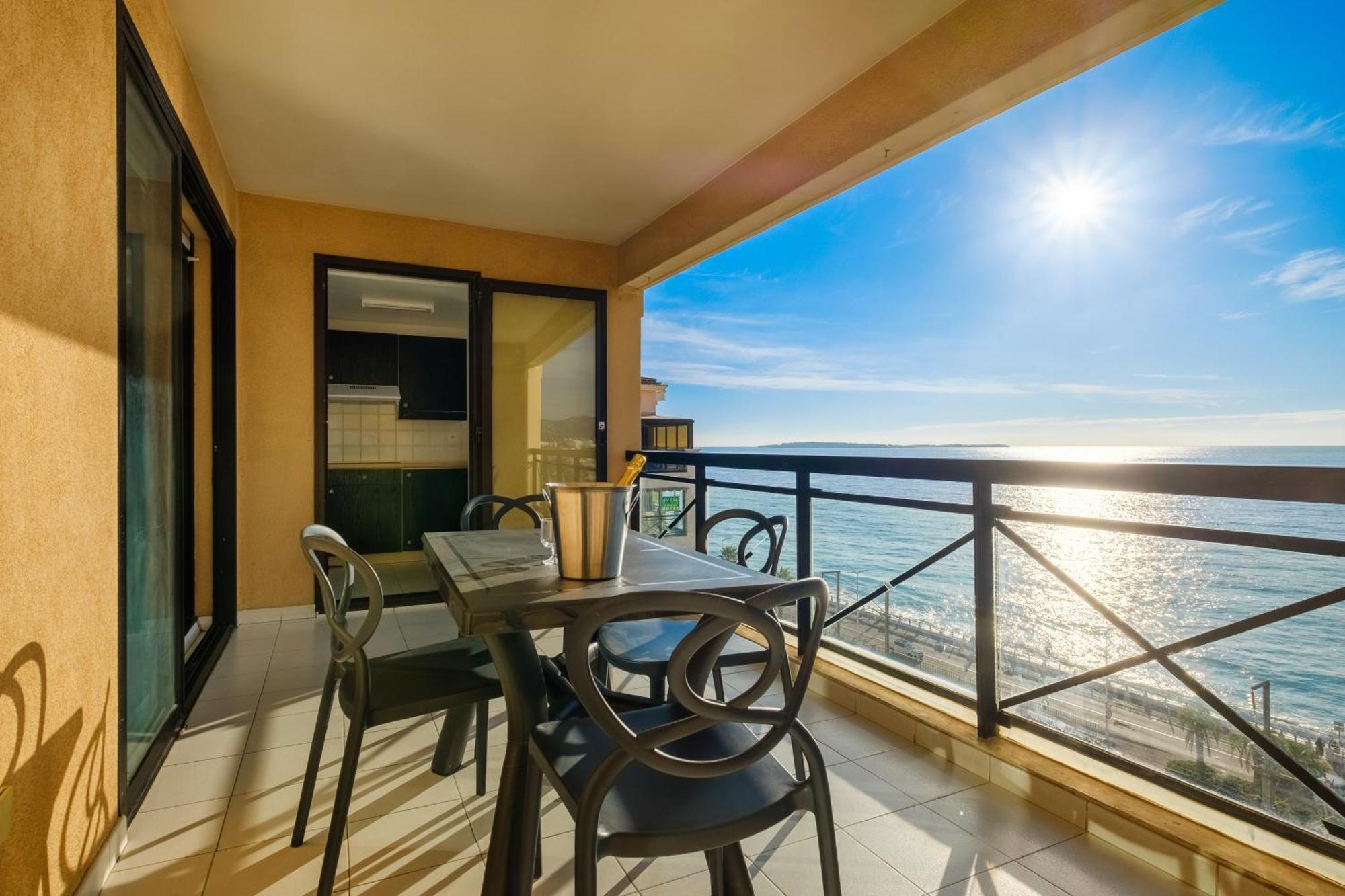 קאן Residhotel Villa Maupassant מראה חיצוני תמונה